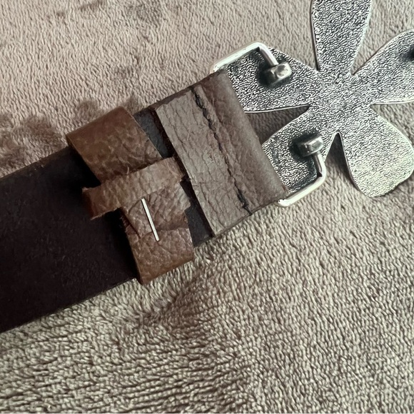 Silpada Classic Flower Silver Buckle Brown Italian Leather Belt size Large - Picture 5 of 13